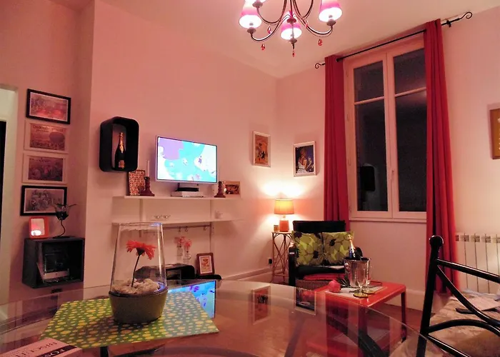 La Mignonette Apartment *